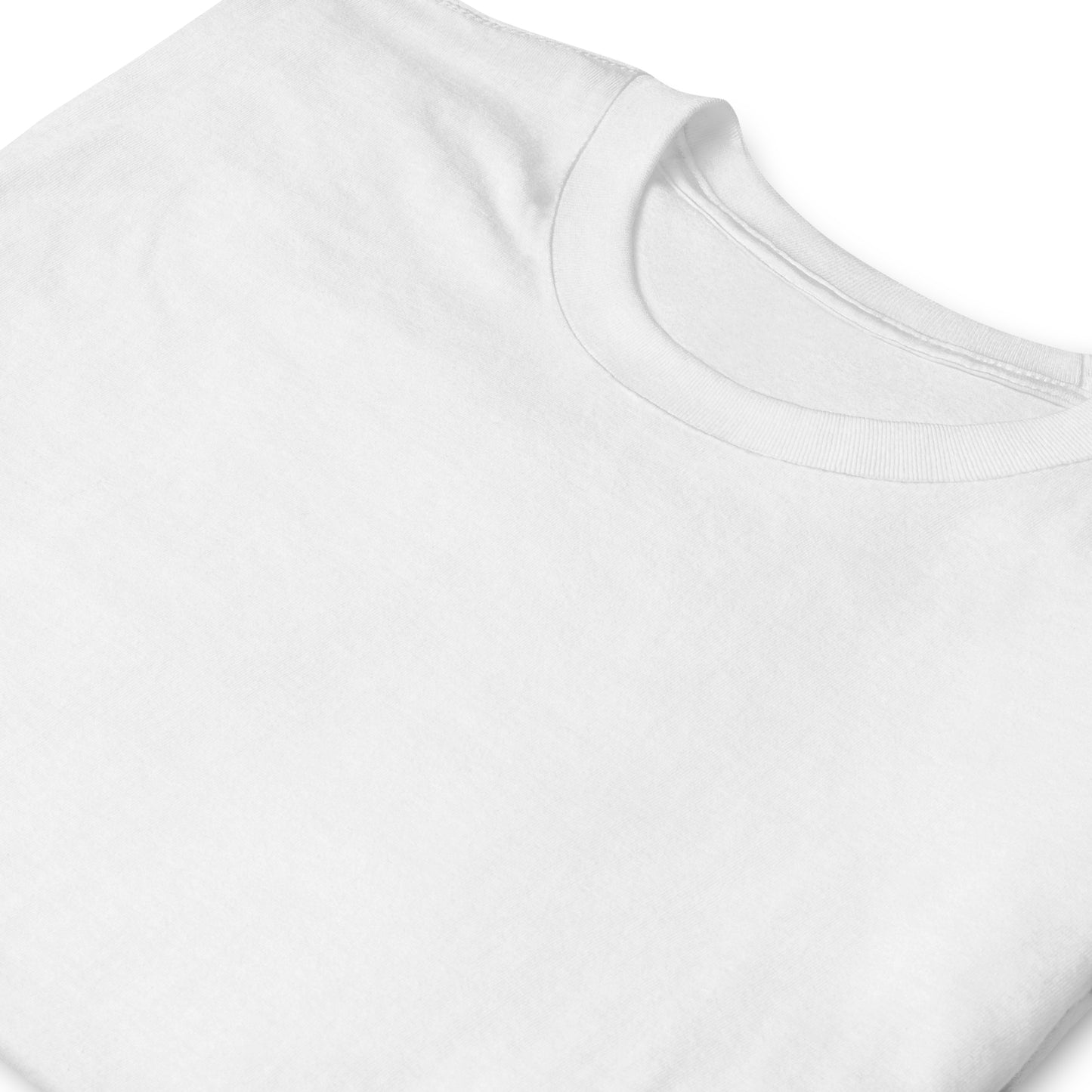 detalle de camiseta basica de algodon en color blanco