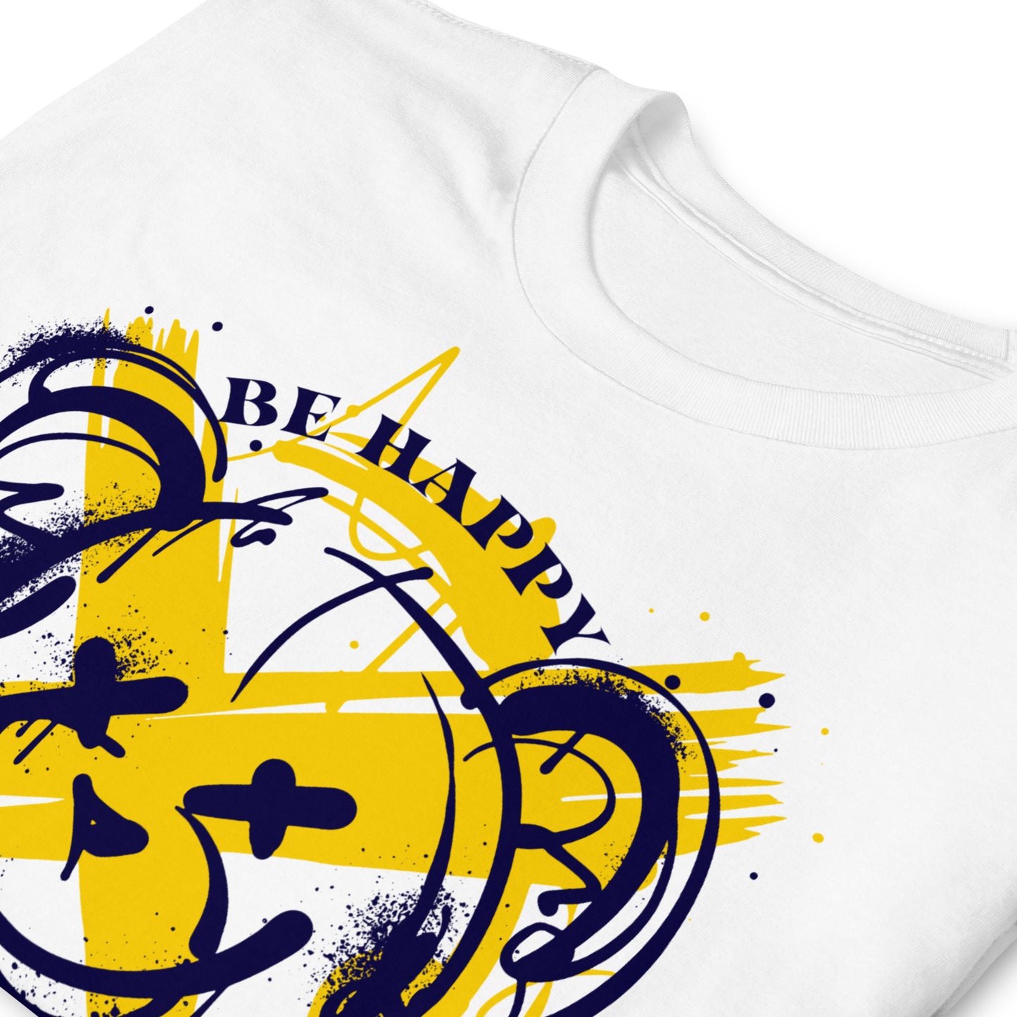detalle de camiseta be happy without reason teddy bear siempre original urban en color blanco