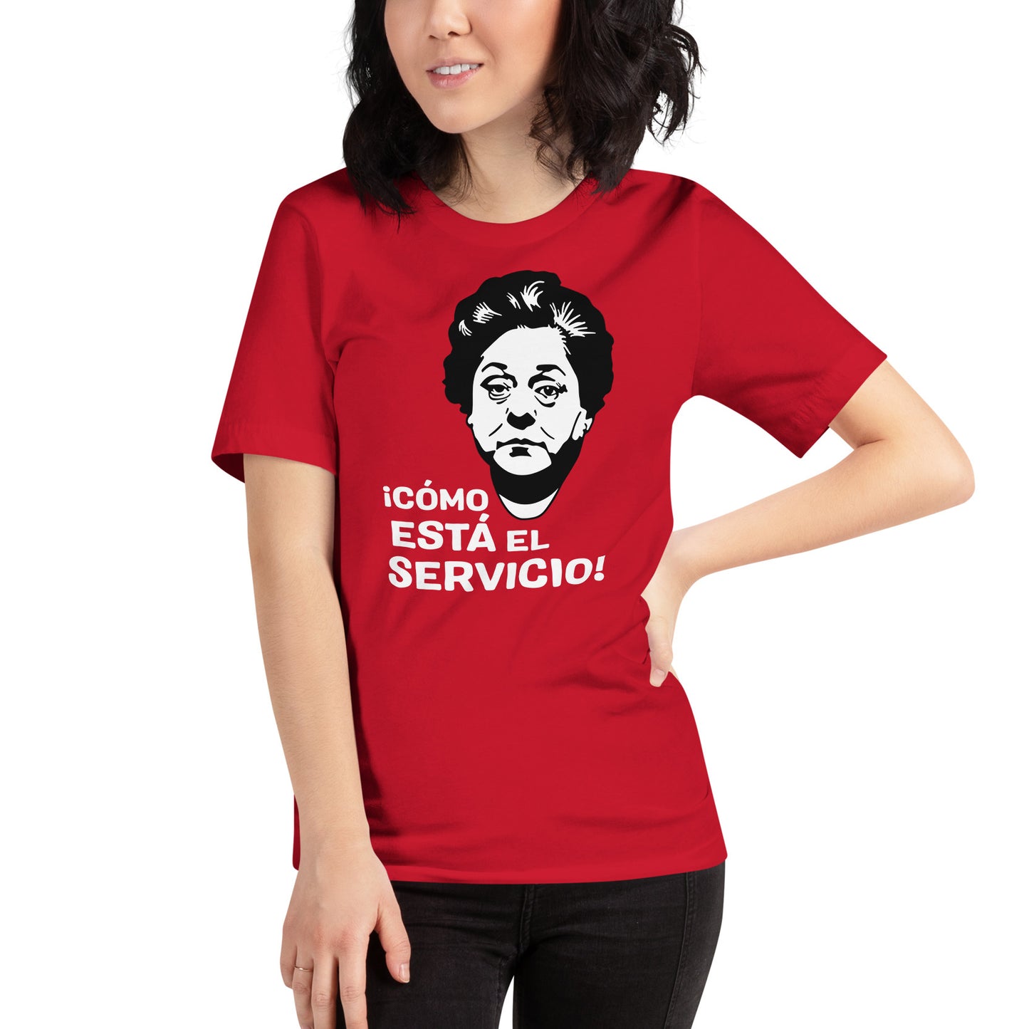 mujer con camiseta como esta el servicio rafaela aparicio en color rojo