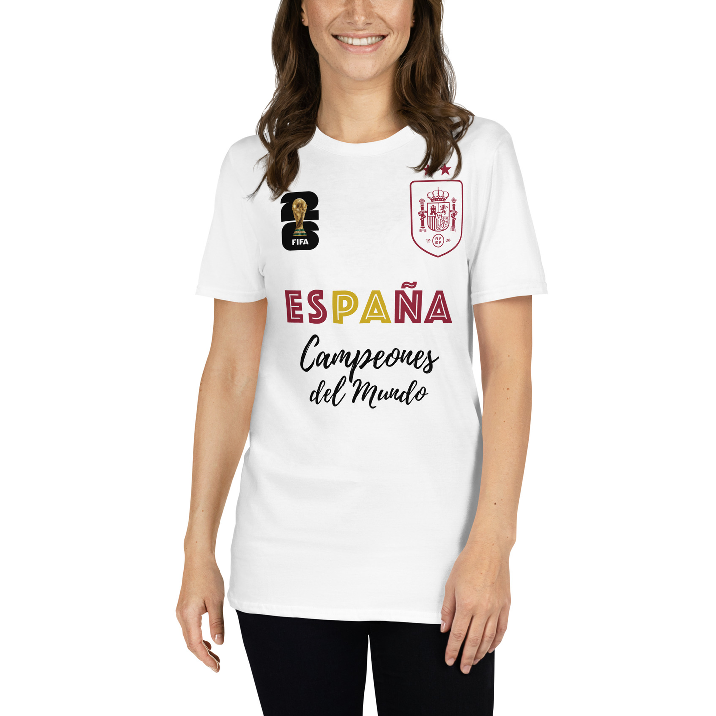 mujer con camiseta espana campeones mundial 2026 blanca