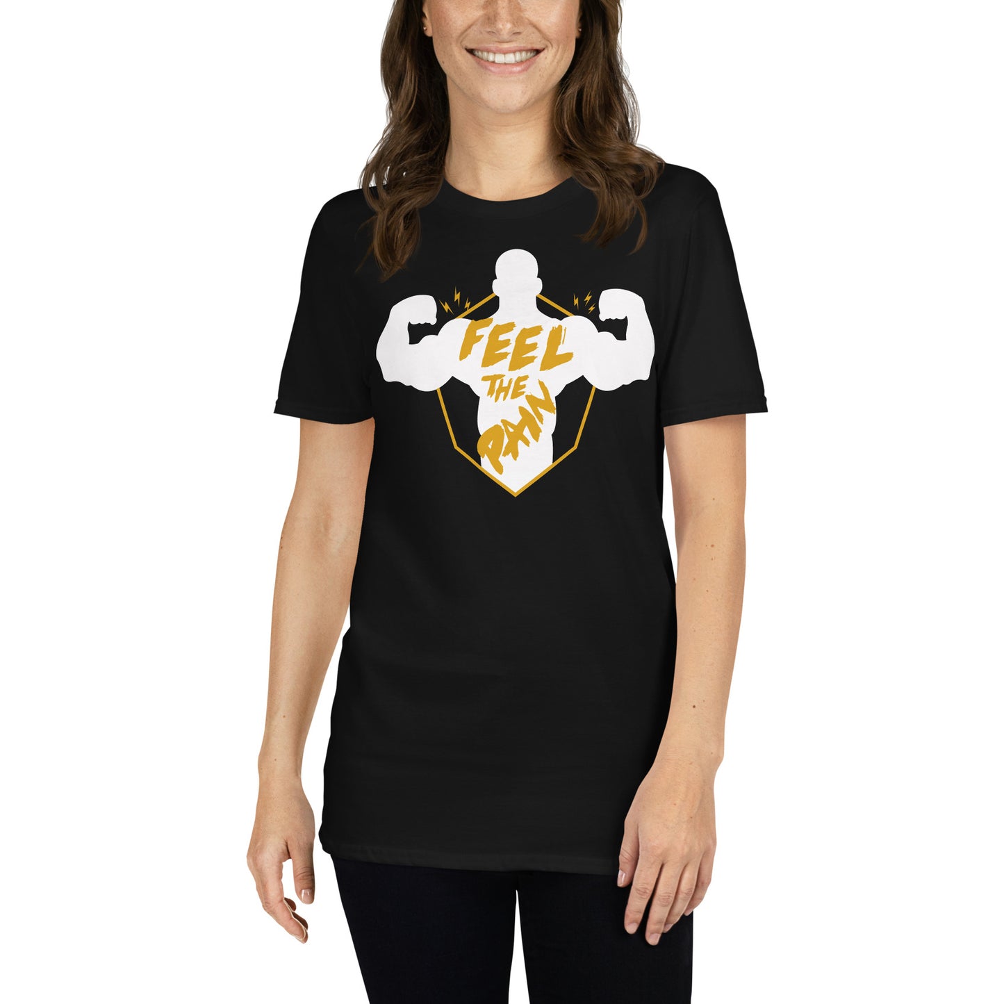 mujer con camiseta feel the pain siente el dolor gym gimnasio fitness en color negro