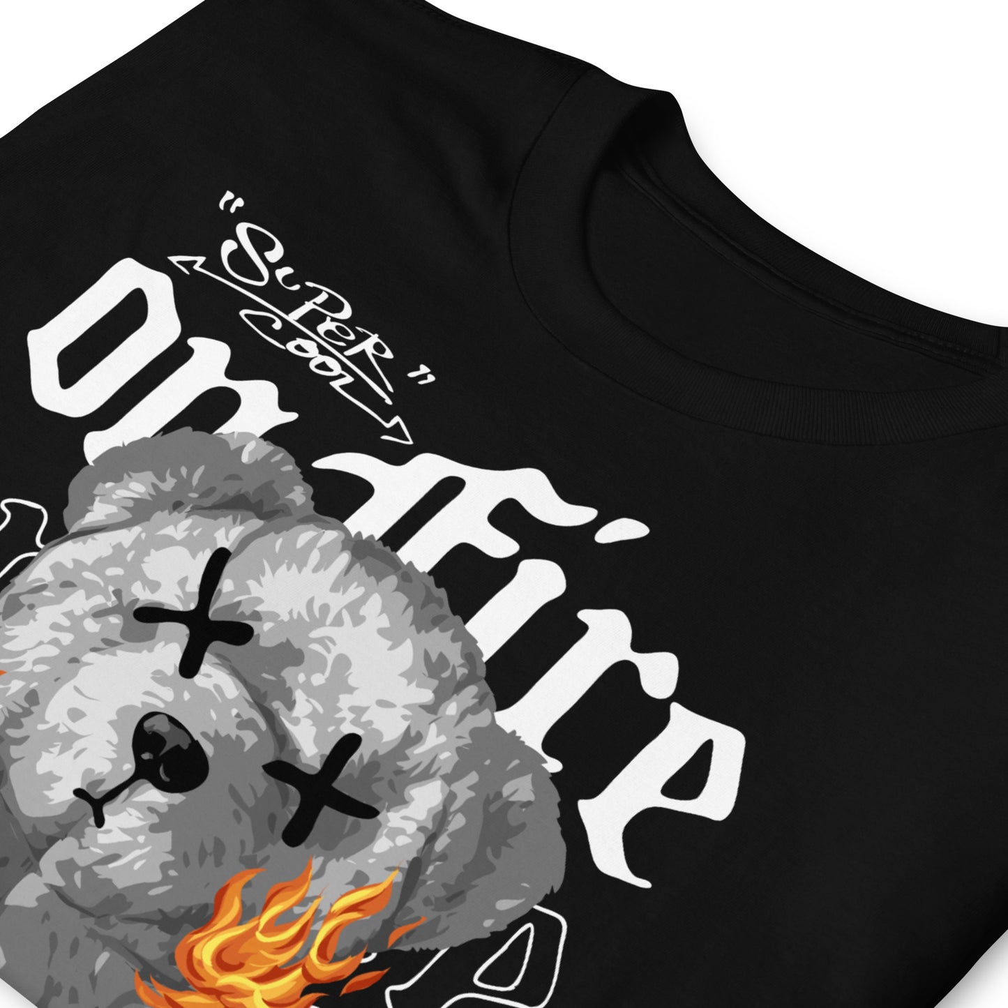 detalle de camiseta on fire teddy bear siempre original urban en color negro