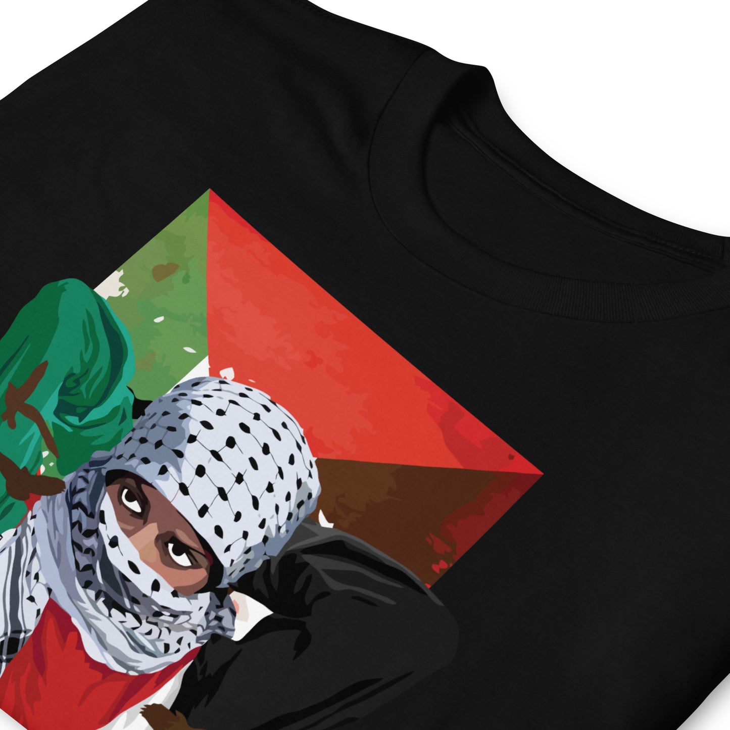 detalle de camiseta palestina libre free palestine en color negro