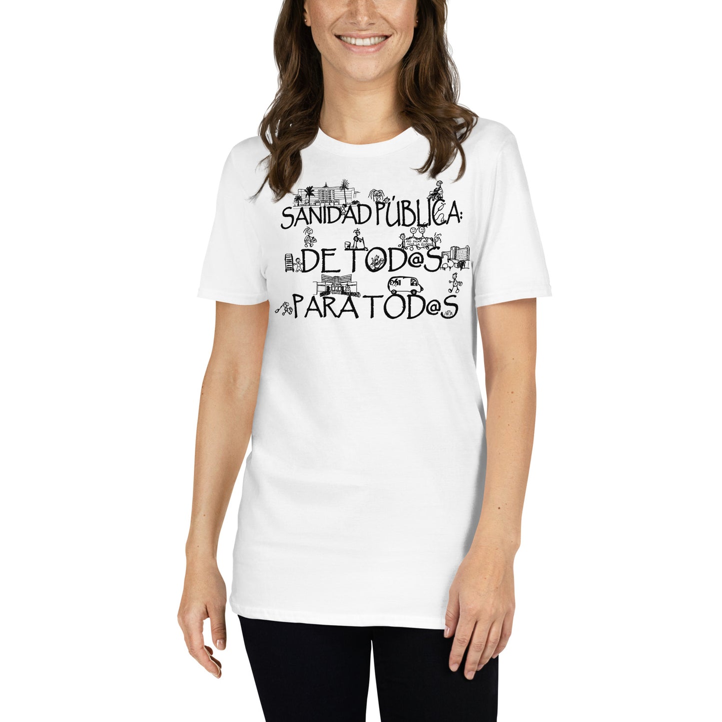 mujer con camiseta sanidad publica de todos para todos blanca