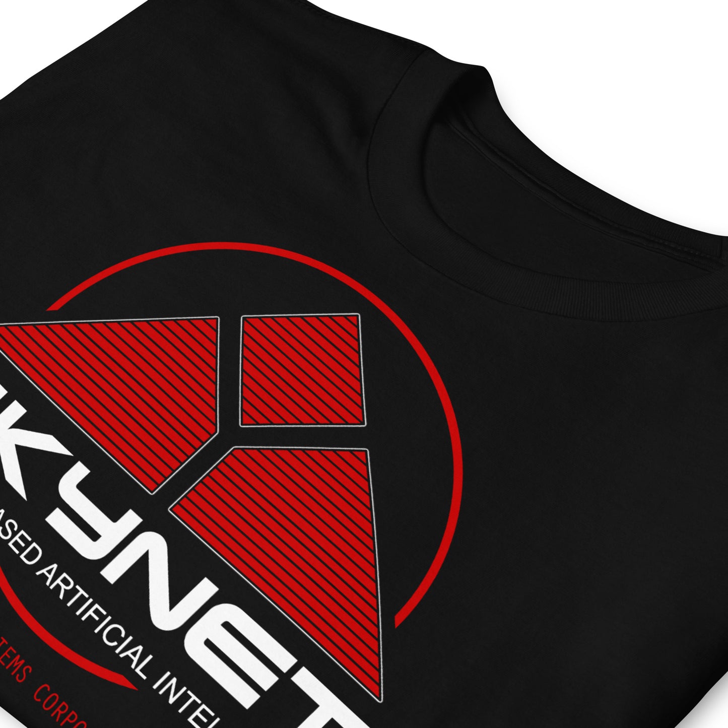 detalle de camiseta skynet terminator ia en color negro