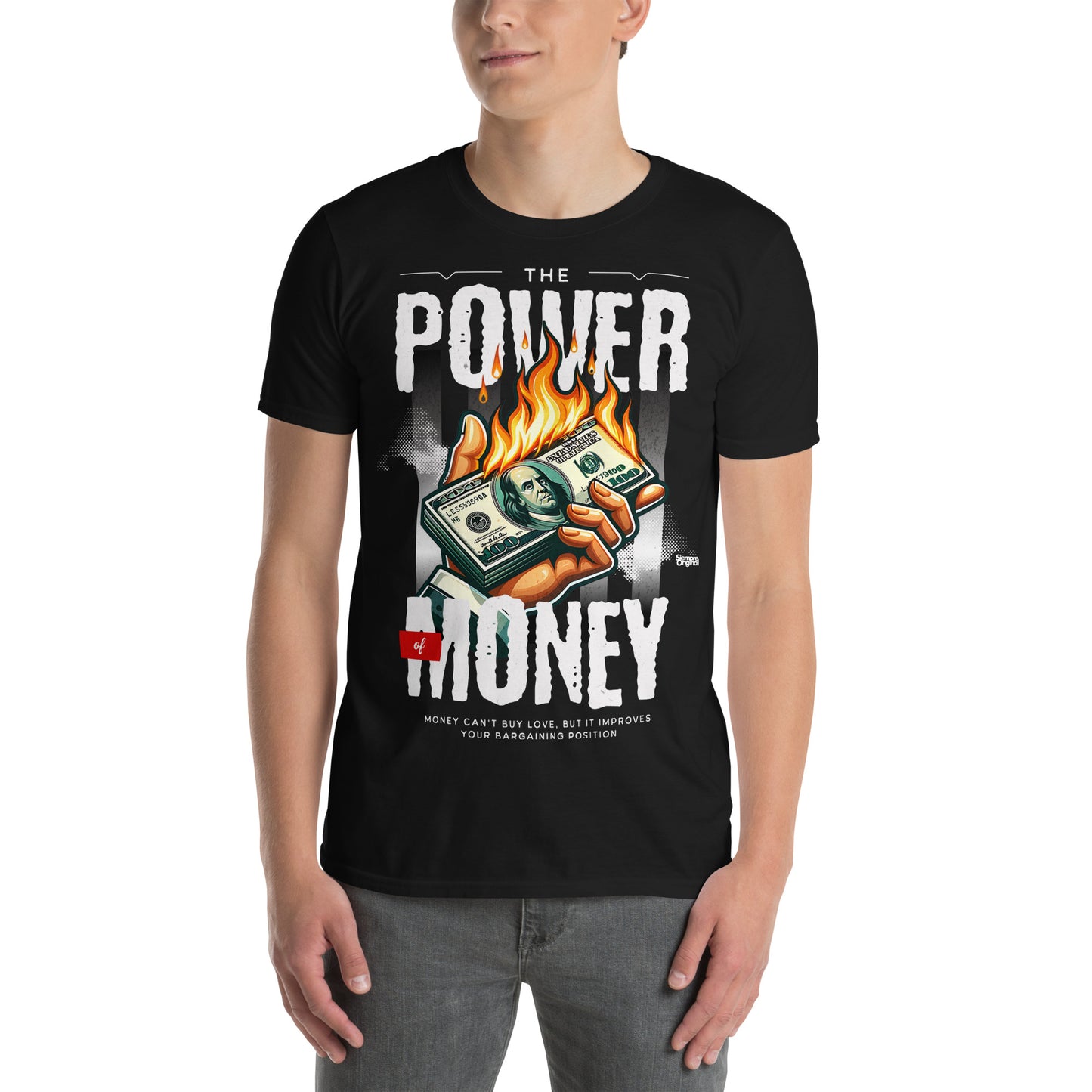 hombre con camiseta the power of money siempre original urban en color negro