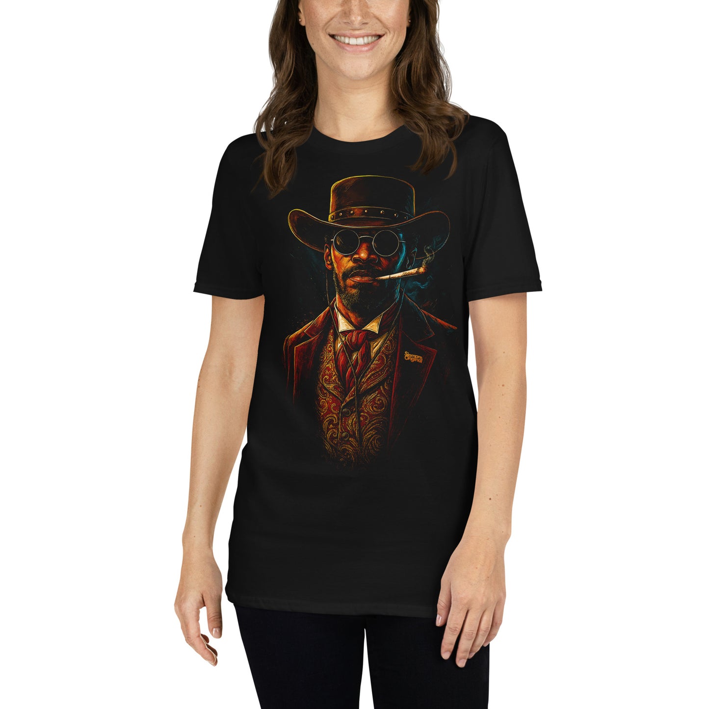 mujer con camiseta django unchained negra