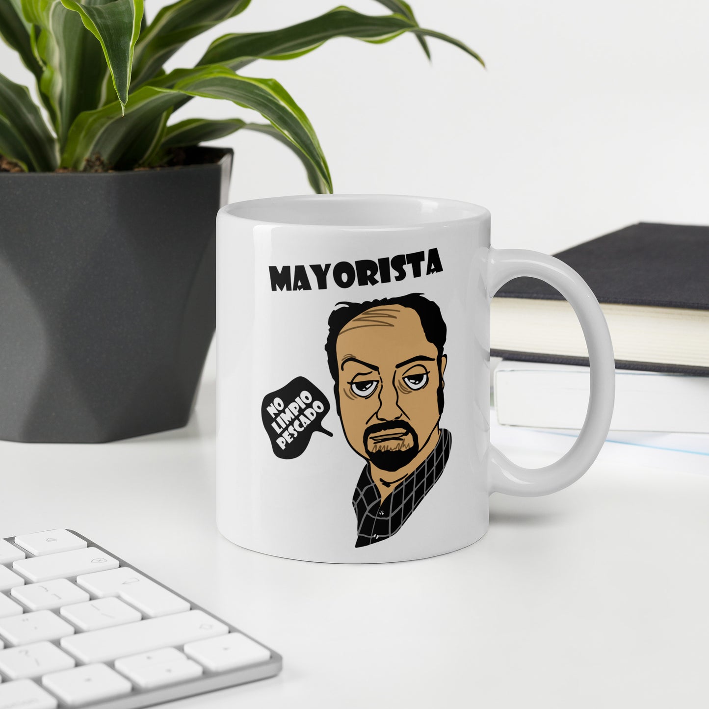 taza mayorista no limpio pescado de antonio recio de la que se avecina en color blanco