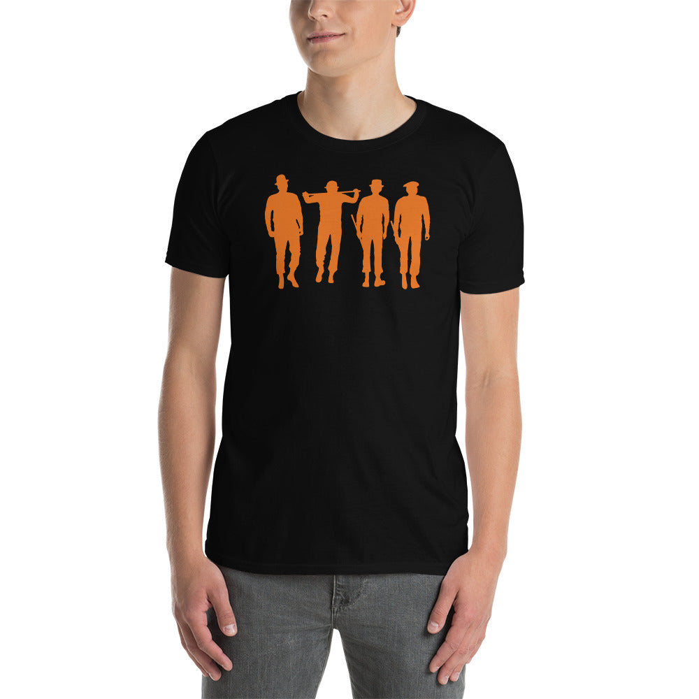 hombre con camiseta de la naranja mecanica en color negro