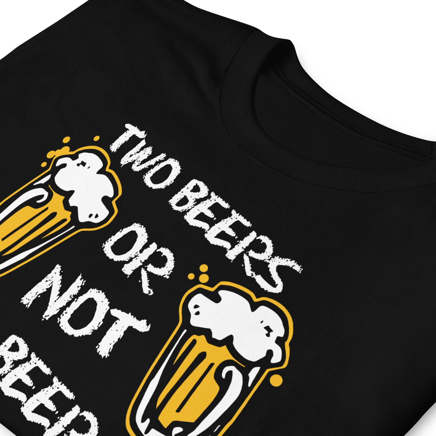 detalle de camiseta two beers or not two beers en color negro