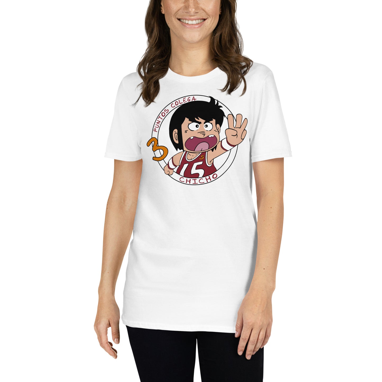 mujer con camiseta 3 puntos colega chicho terremoto blanca