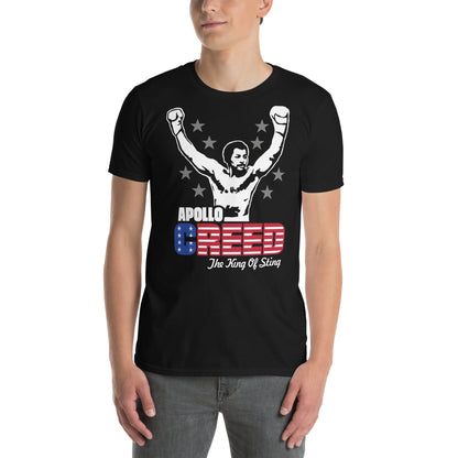 hombre con camiseta apollo creed boxeo rocky negra