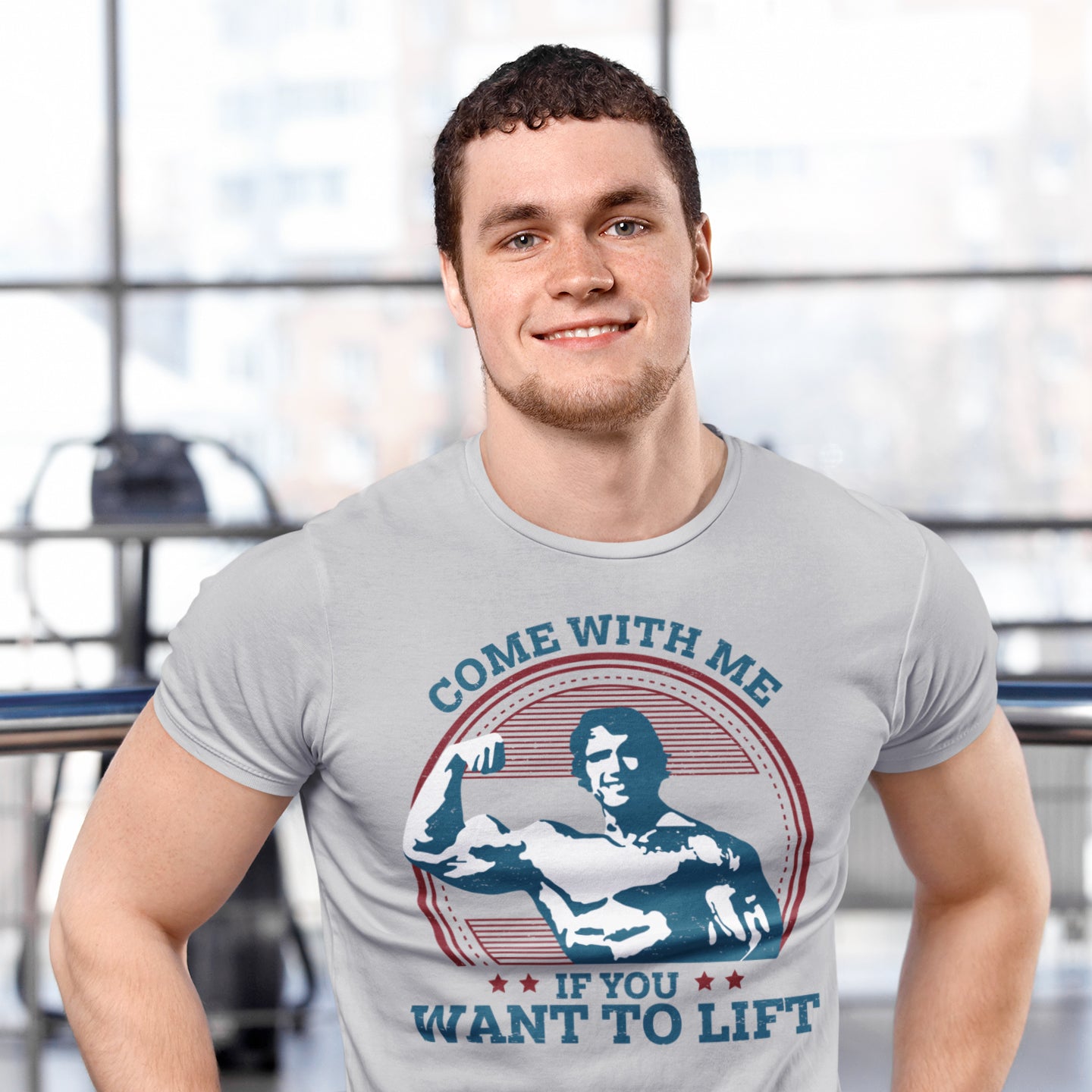 hombre con camiseta come with me if you want to lift arnold schwarzenegger gris