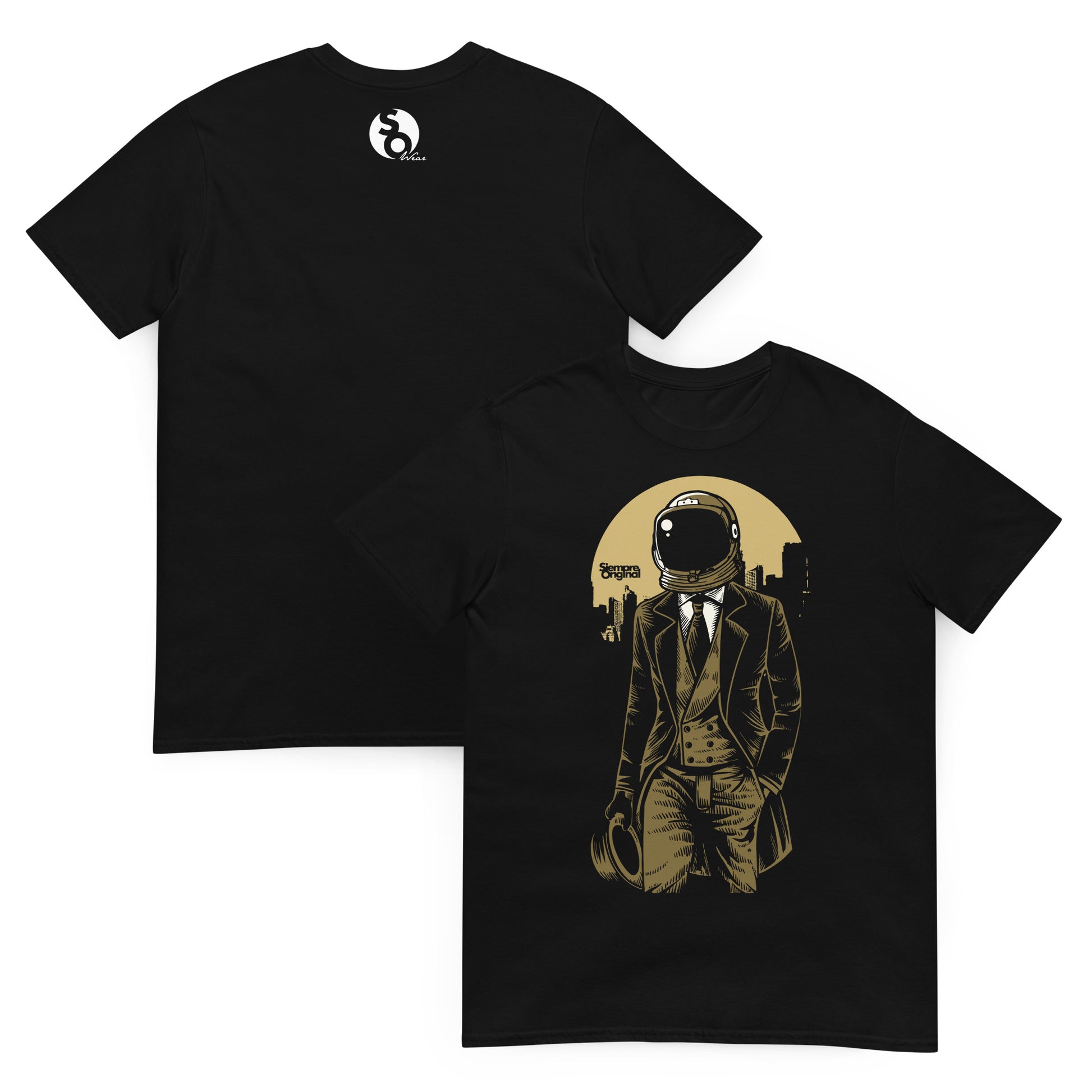 camiseta astronauta elegante delante y detras negra
