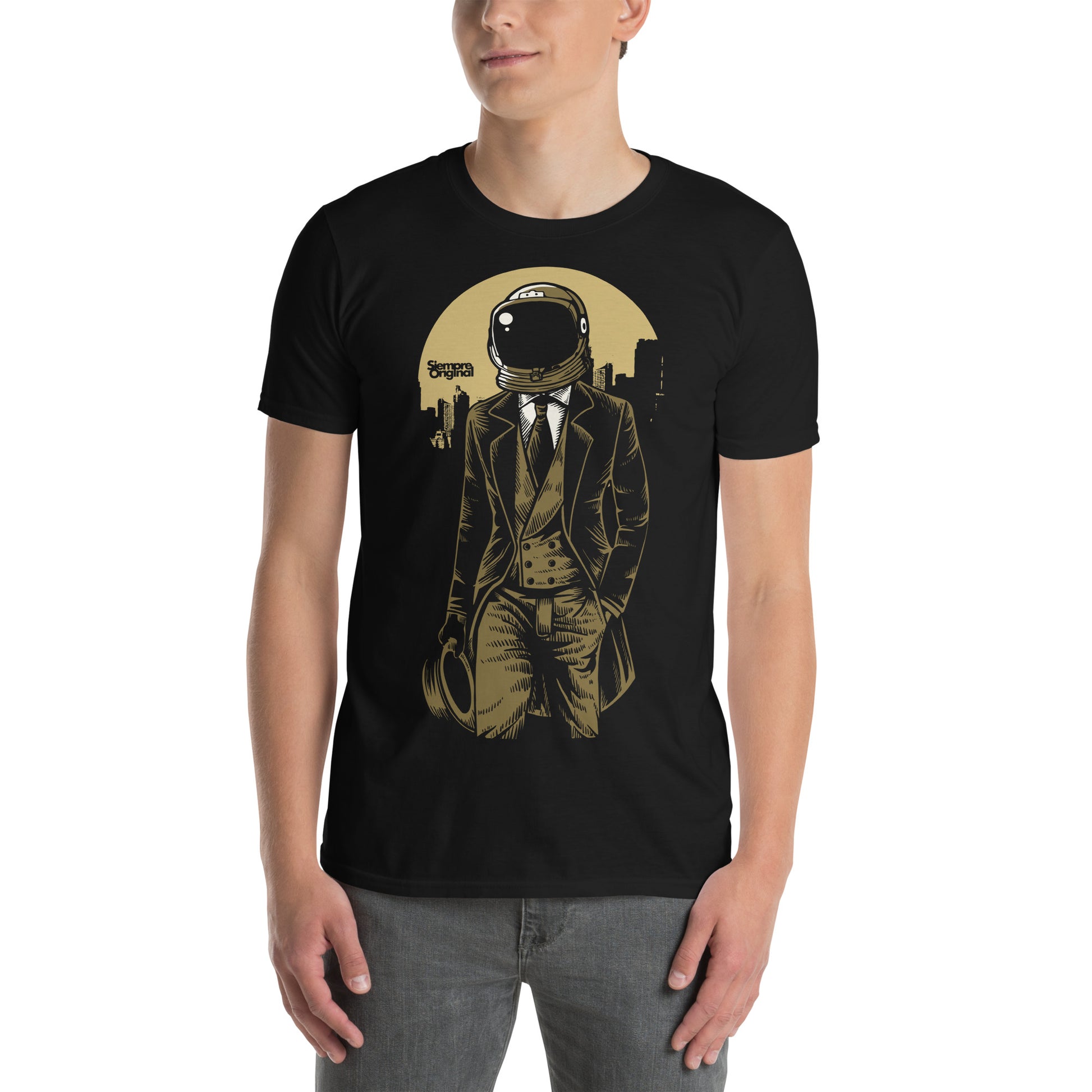 hombre con camiseta astronauta elegante negra