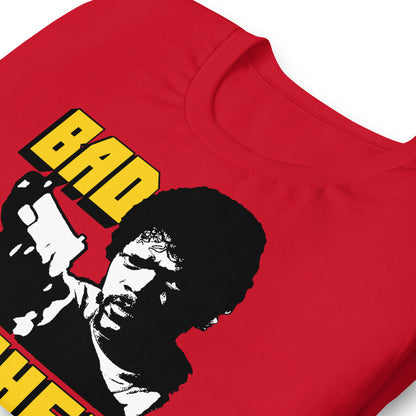 detalle de camiseta bad mother fucker pulp fiction roja