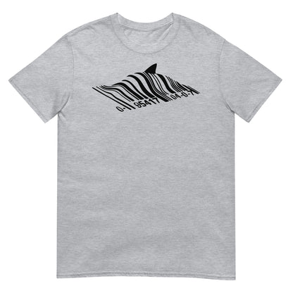 camiseta barcode shark banksy gris