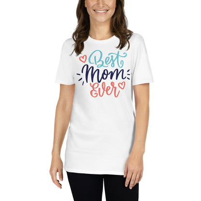mujer con camiseta best mom ever blanca