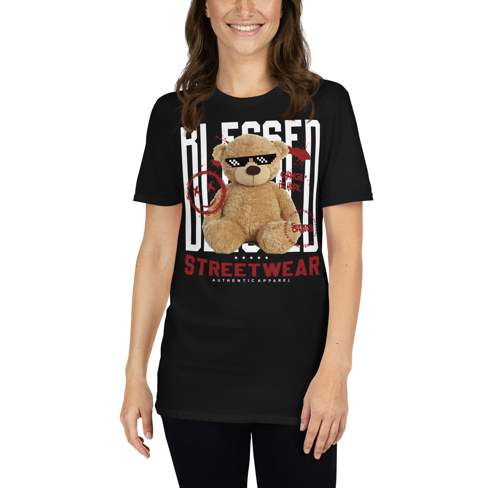 mujer con camiseta blessed teddy bear siempre original urban en color negro