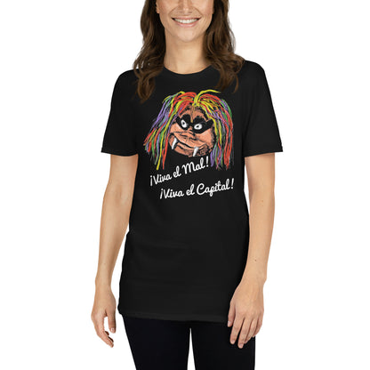 mujer con camiseta bruja averia viva el mal viva el capital negra