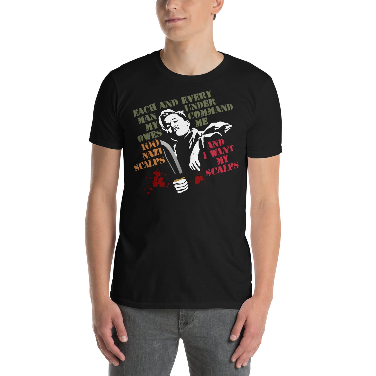 hombre con camiseta malditos bastardos cabelleras aldo raine negra
