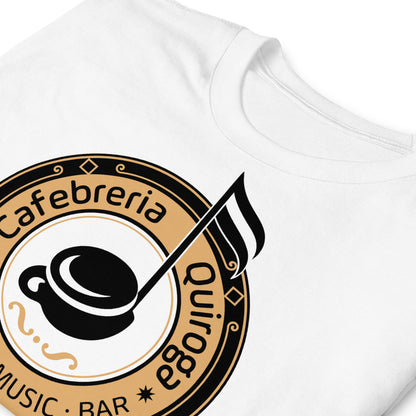 Detalle de camiseta blanca Cafebrería Quiroga de La que se avecina