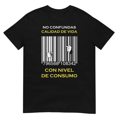camiseta consumismo carcel negra