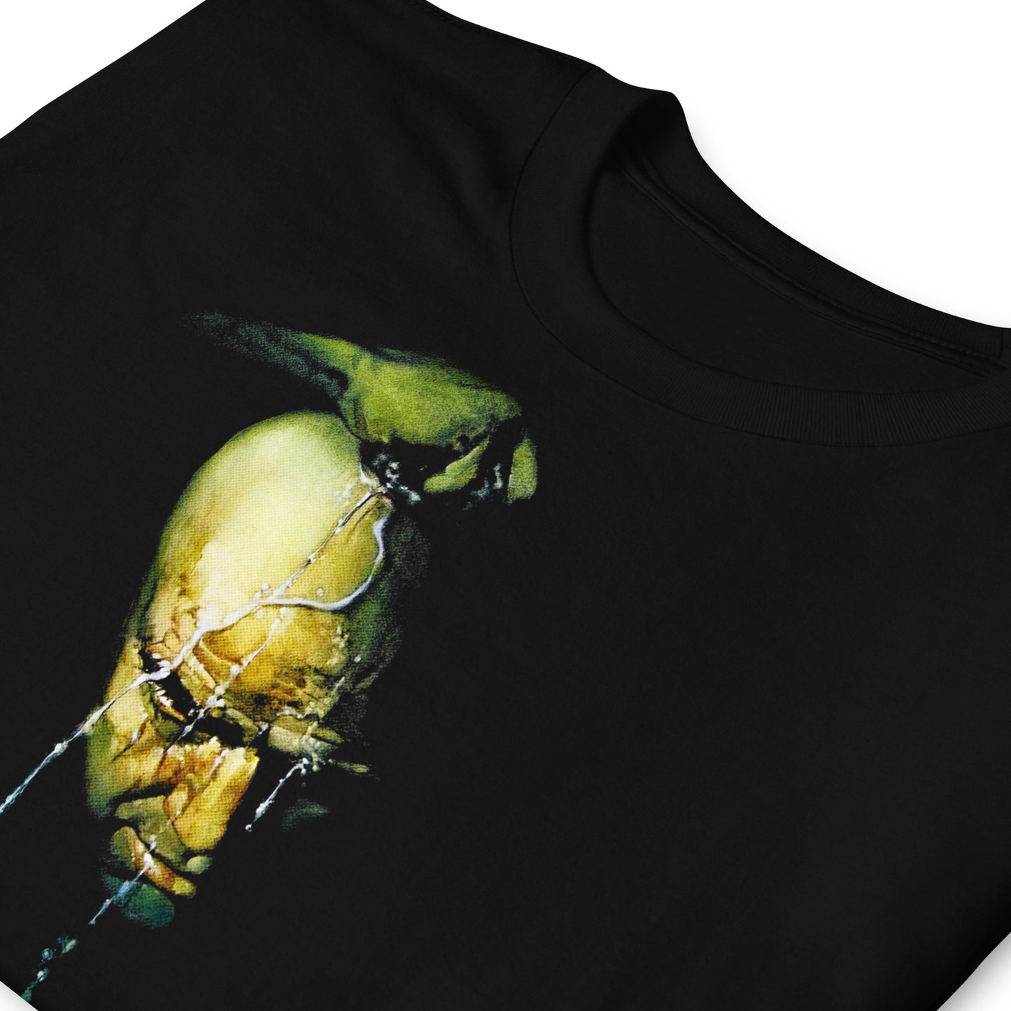 detalle de camiseta coronel kurtz apocalypse now negra
