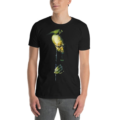 hombre con camiseta coronel kurtz apocalypse now negra