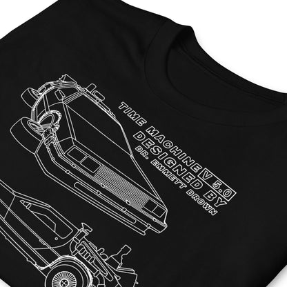 detalle de camiseta delorean maquina del tiempo negra
