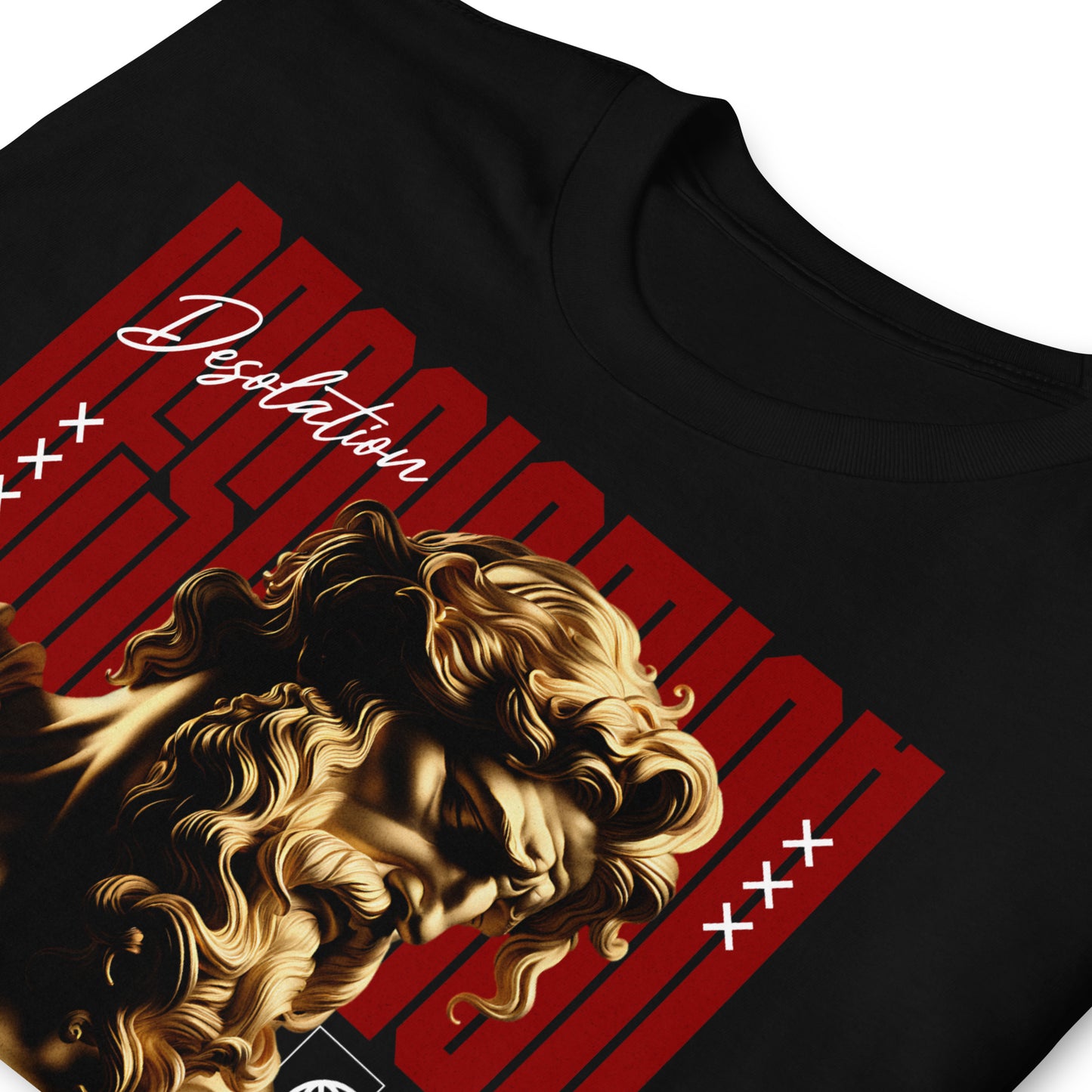 detalle de camiseta desolation divine siempre original urban en color negro