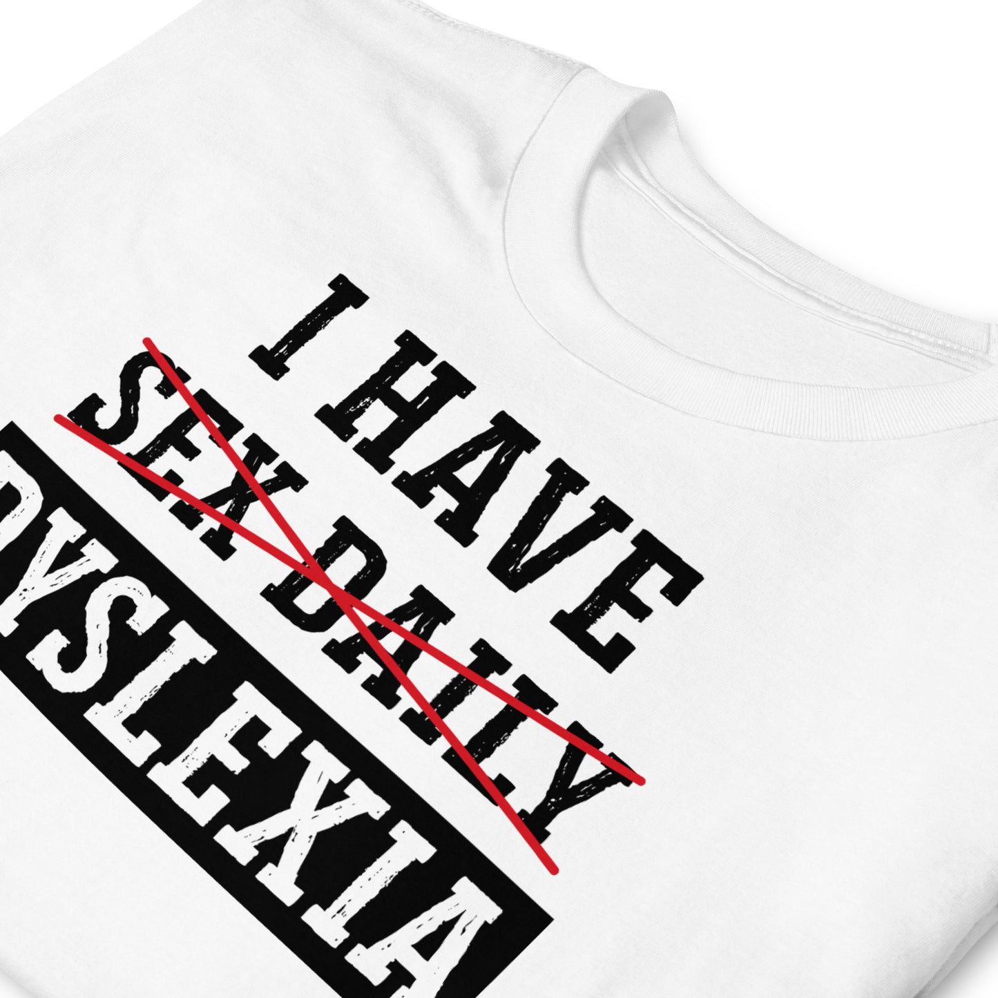 detalle de camiseta dyslexia sex daily blanca
