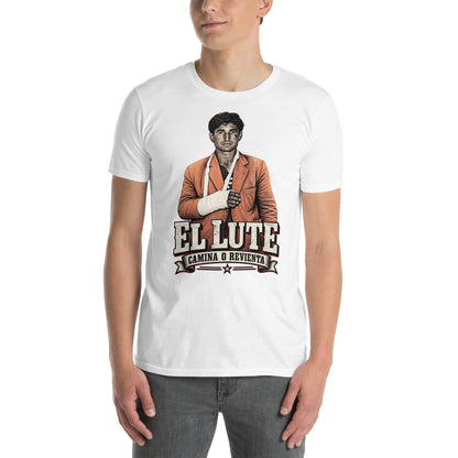 Hombre con camiseta blanca El Lute Camina o Revienta