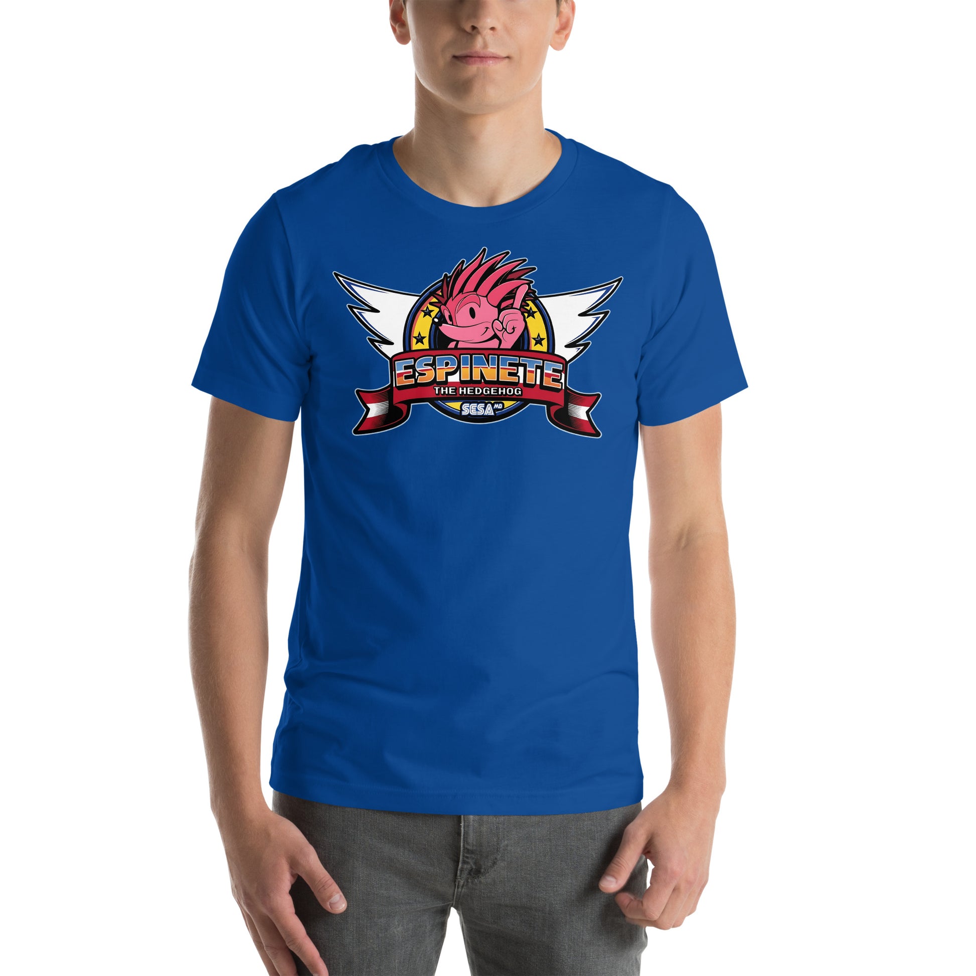 hombre con camiseta espinete estilo sonic azul royal