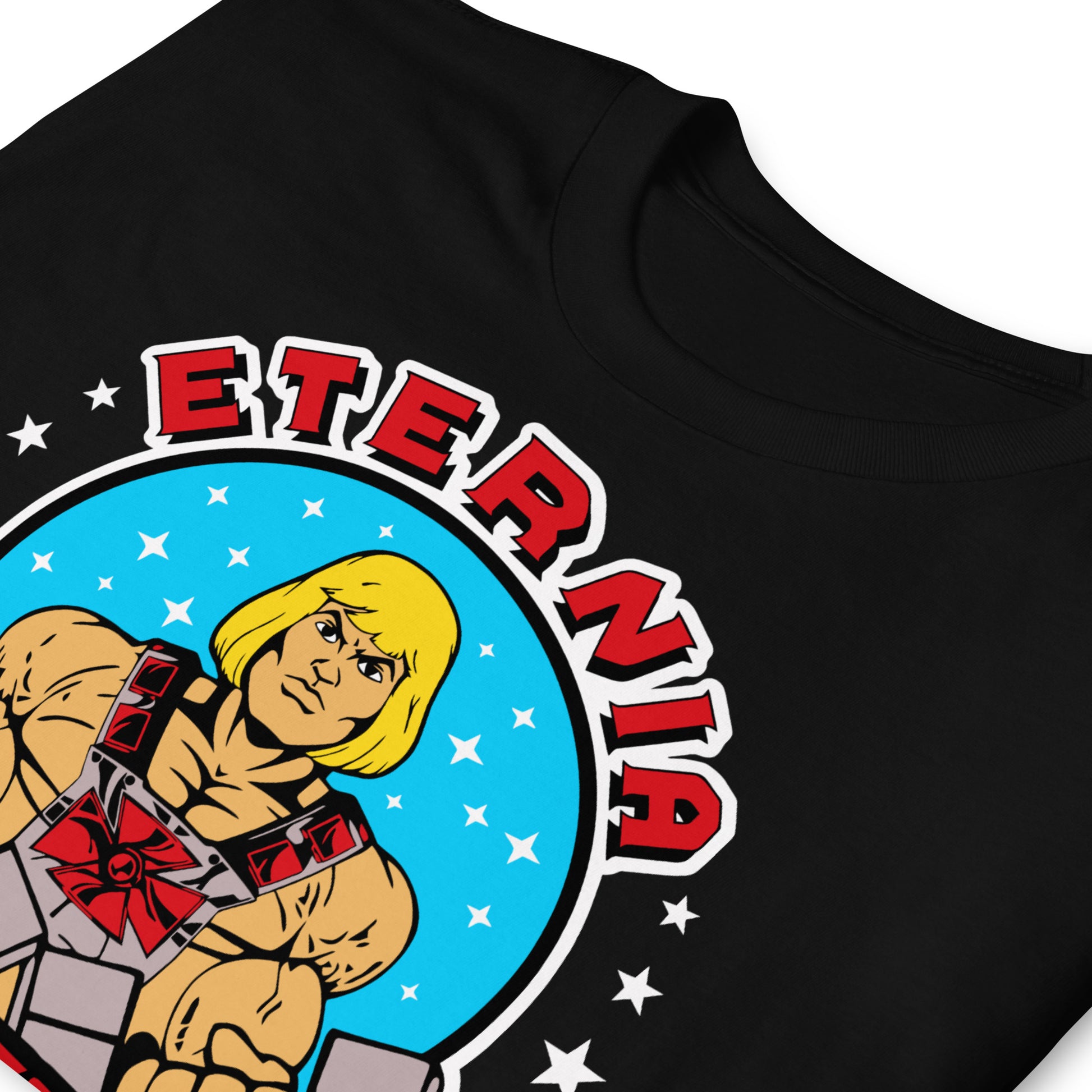 detalle de camiseta eternia gym he man negra