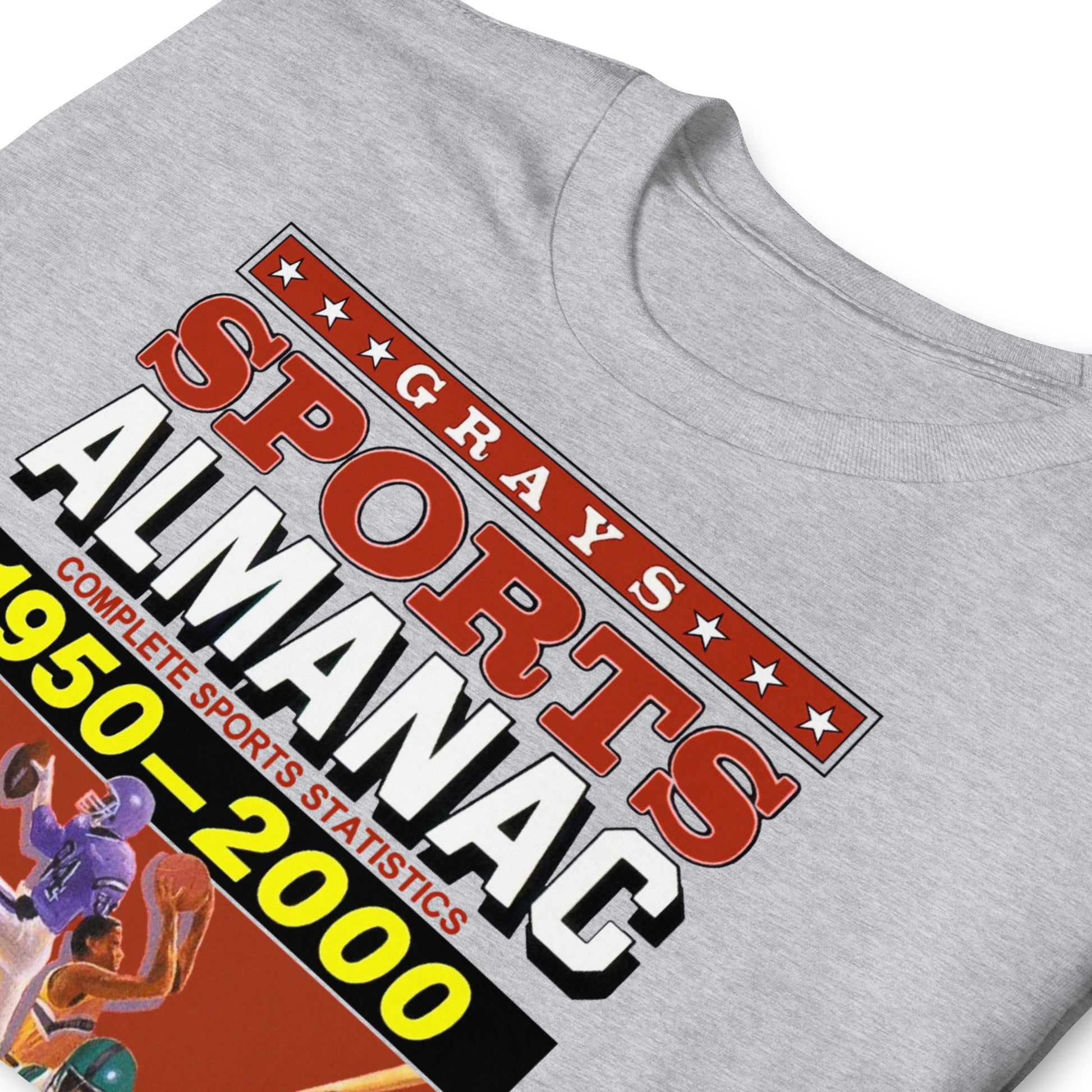 detalle de camiseta grays sports almanac gris