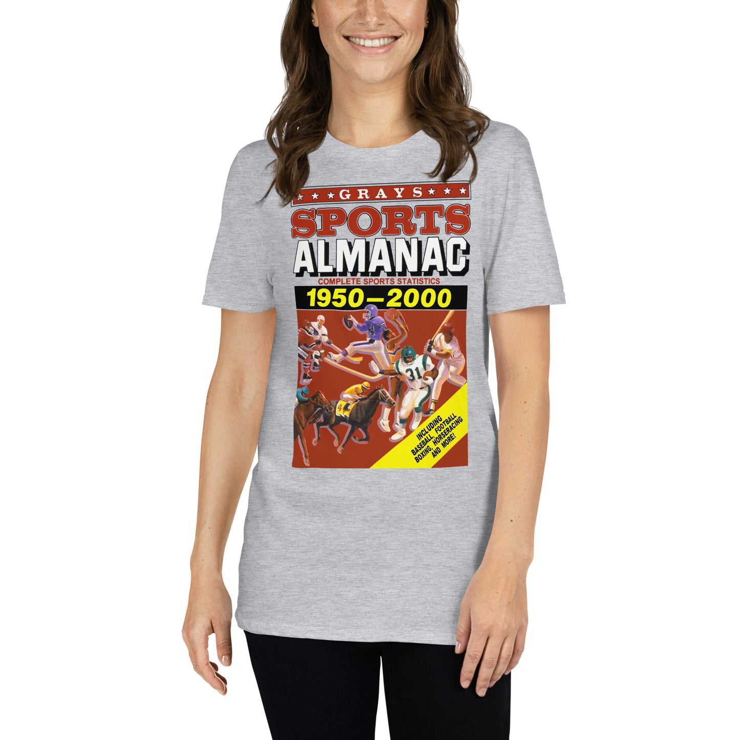 mujer con camiseta grays sports almanac gris