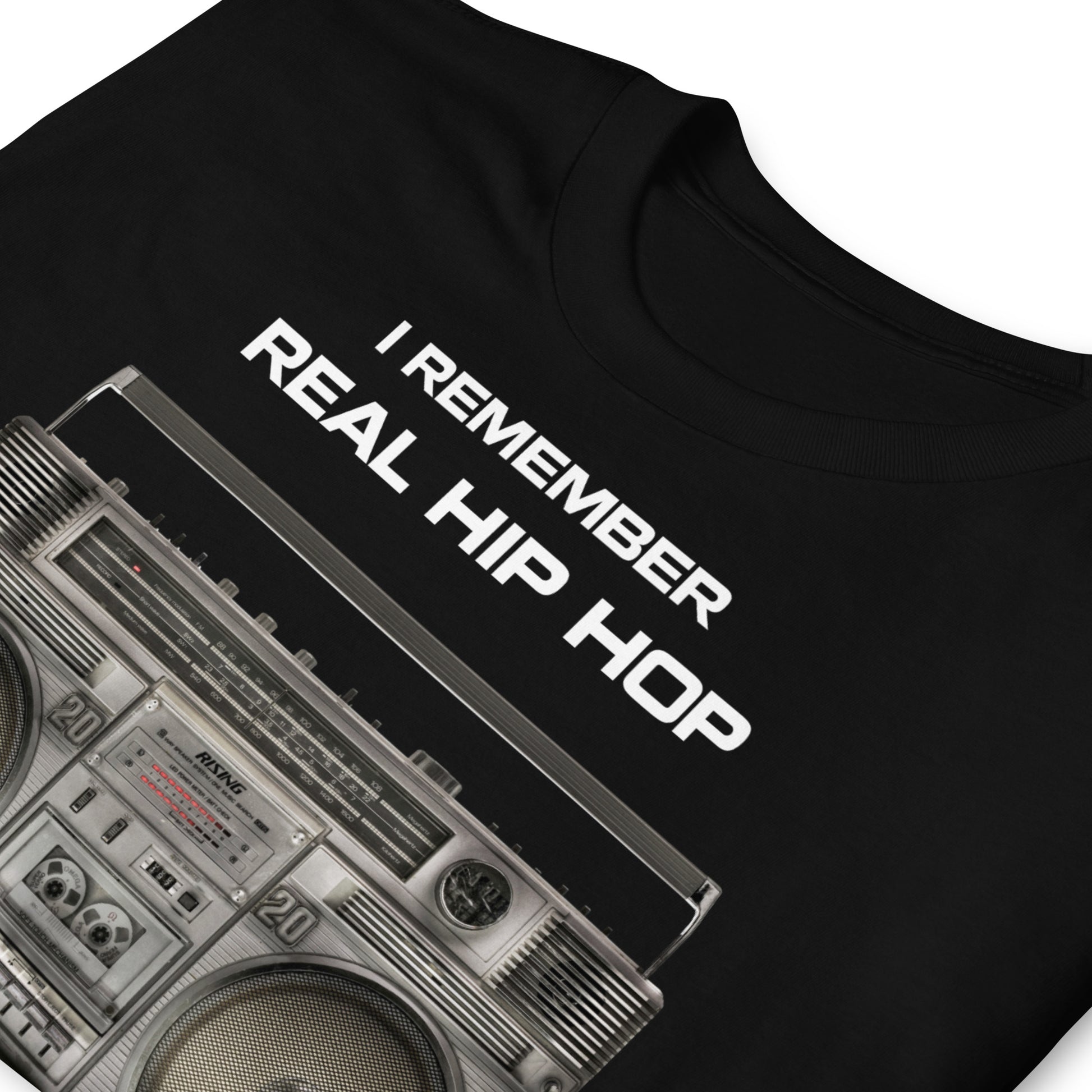 detalle de camiseta hip hop old school negra