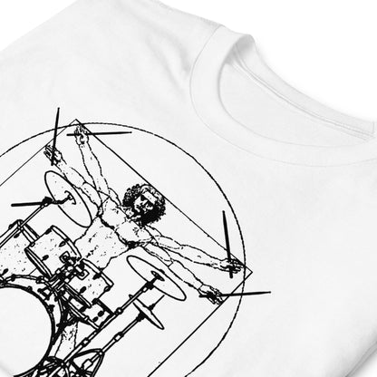 detalle de camiseta hombre de vitruvio bateria musica blanca