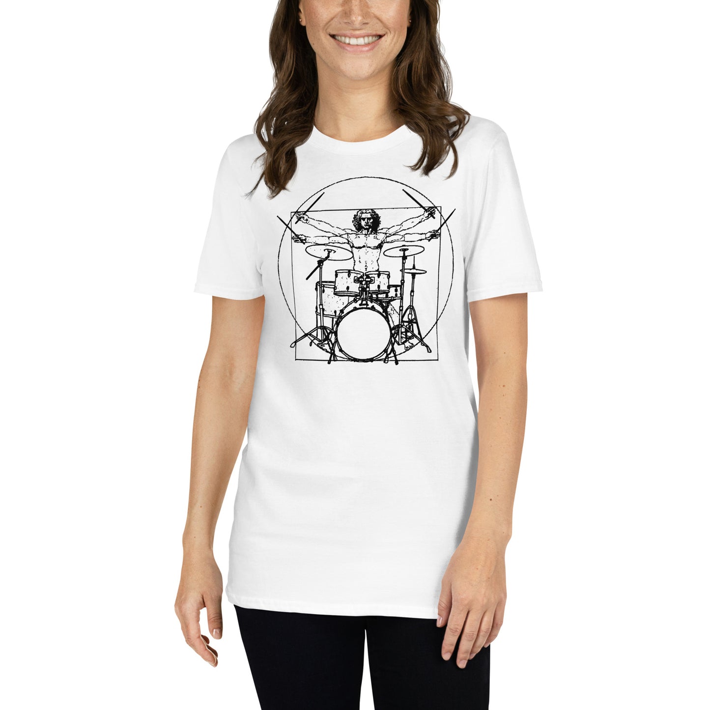 mujer con camiseta hombre de vitruvio bateria musica blanca