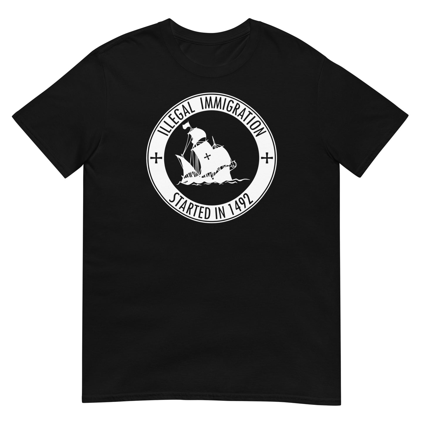 camiseta illegal immigration started in 1492 negra