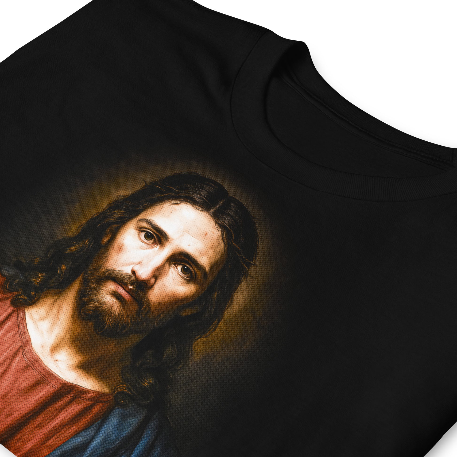 detalle de camiseta jesus manos de esperanza en color negro