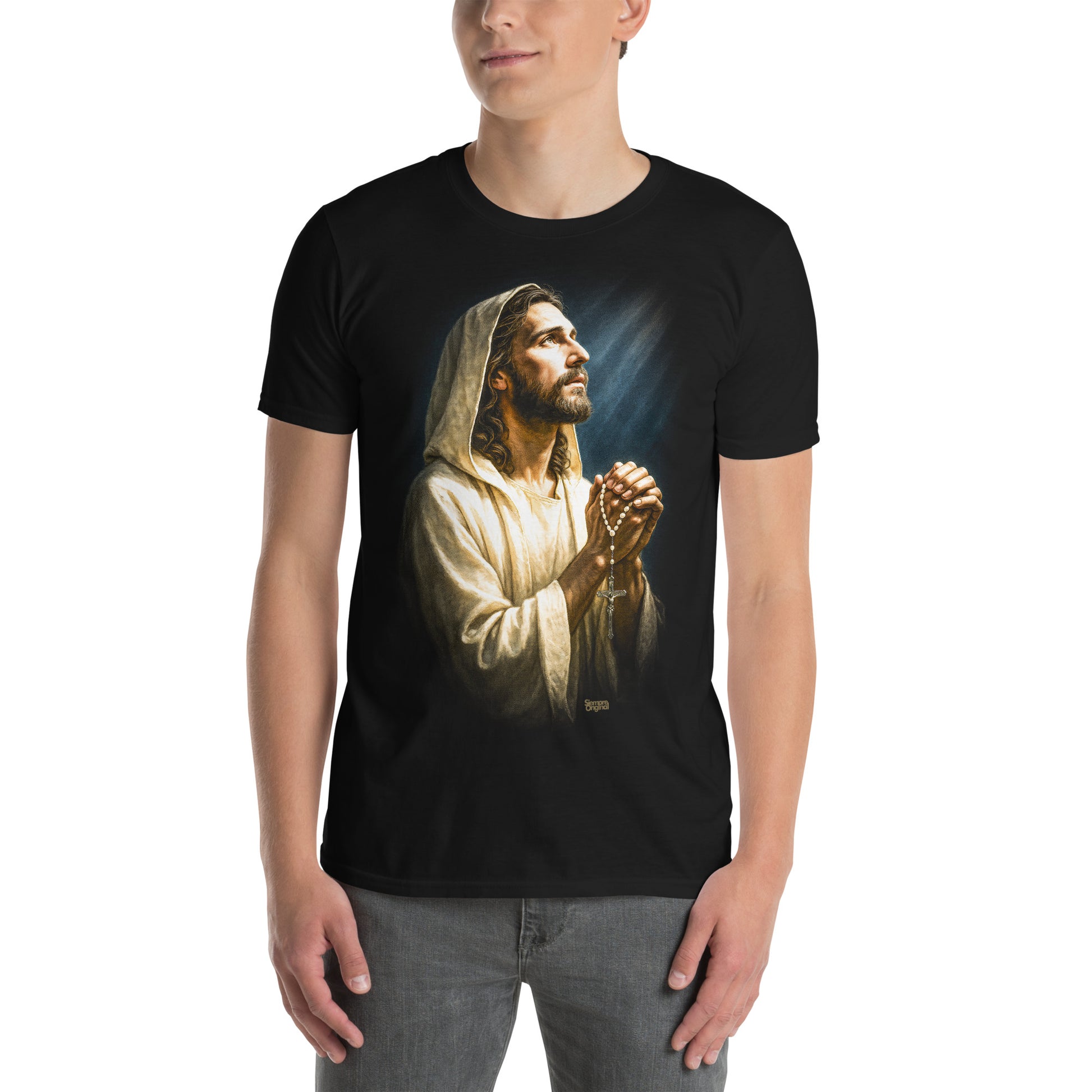 hombre con camiseta jesus oracion divina en color negro