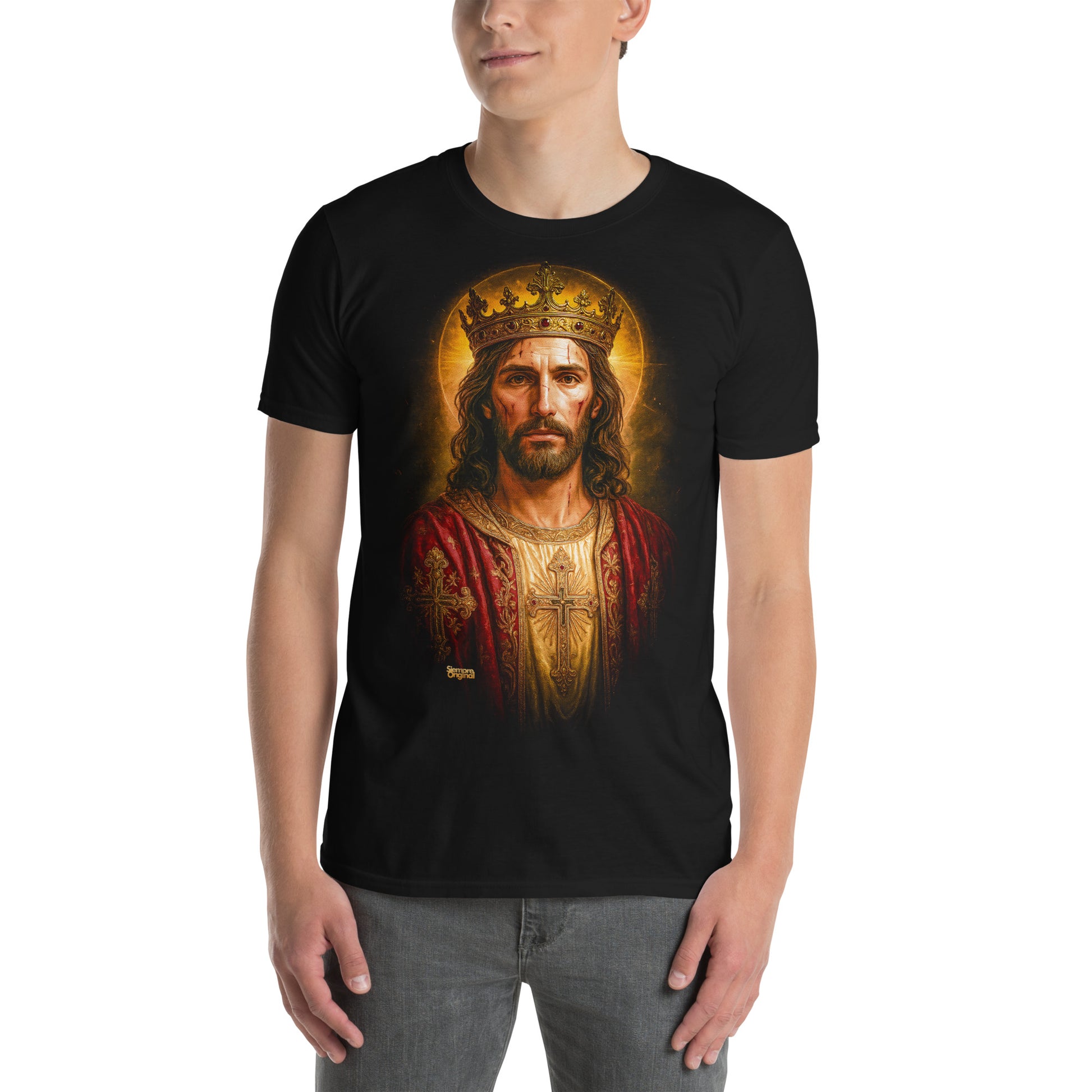 hombre con camiseta jesus rey de reyes en color negro