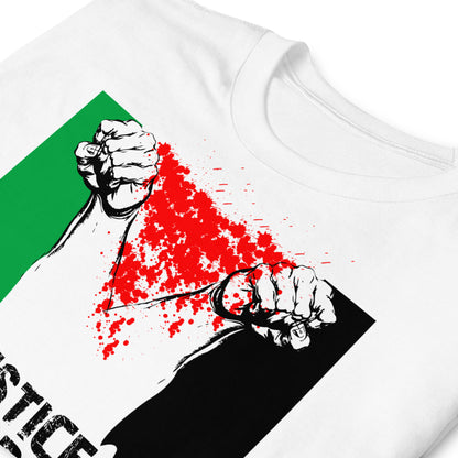 detalle de camiseta justicia para palestina blanca