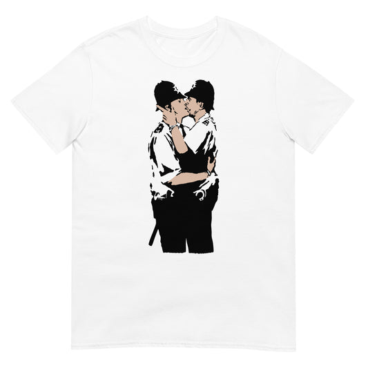 camiseta kissing coppers banksy blanca