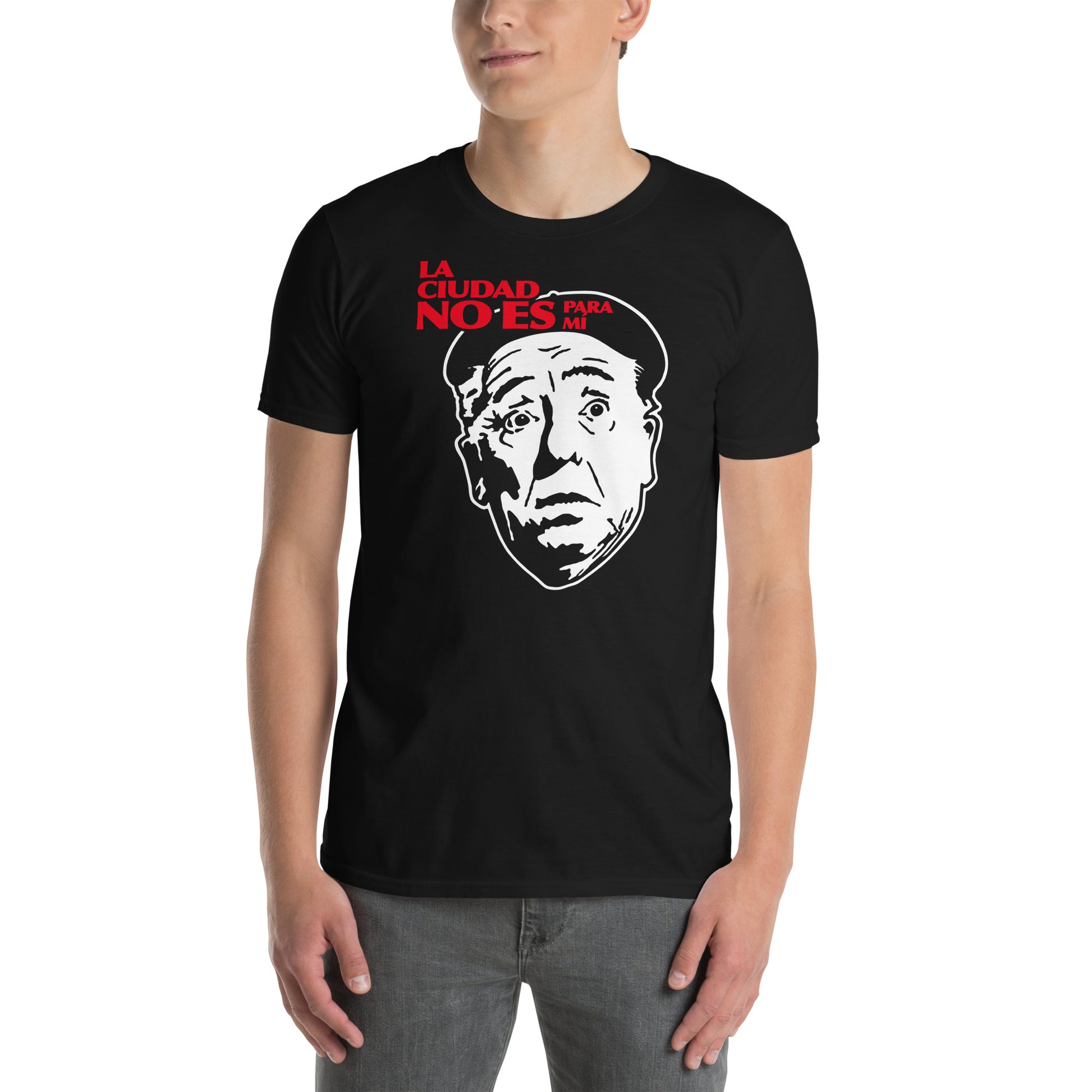 hombre con camiseta de la ciudad no es para mi con paco martinez soria en color negro