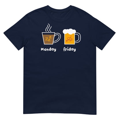 camiseta lunes cafe viernes cerveza en color azul marino
