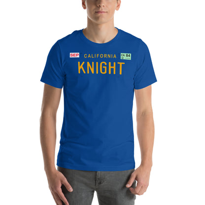 hombre con camiseta matricula knight kitt el coche fantastico en color azul royal