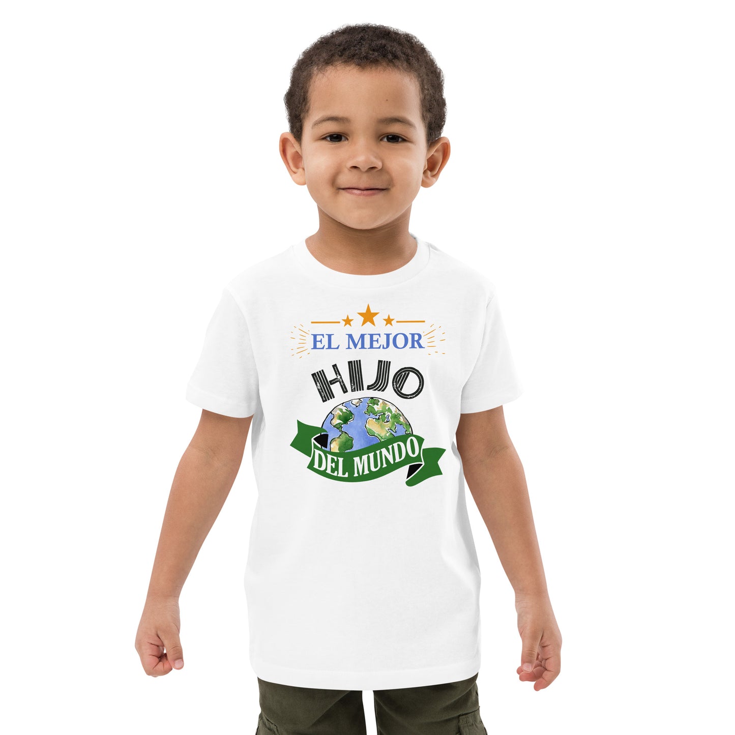 niño con camiseta el mejor hijo del mundo infantil blanca